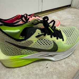 Nike ZoomX vaporfly Next% 3’ Ekiden Zoom Pack